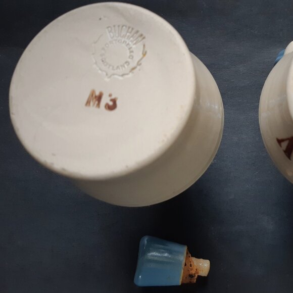 Buchan Pottery Portobello Scotland Oil and Vinegar Cruets Set - Picture 7 of 9